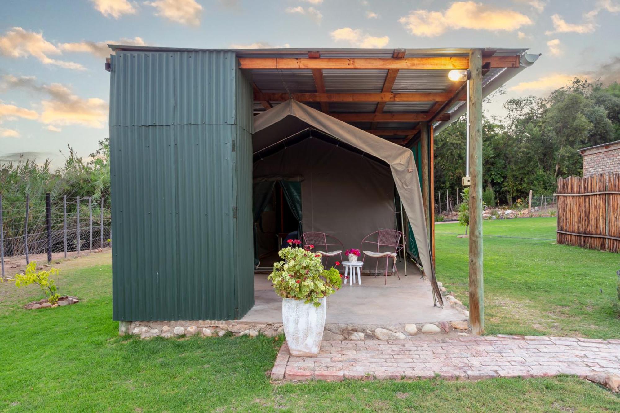 Die Fonteine Country Guesthouse And Glamping Oudtshoorn Zewnętrze zdjęcie