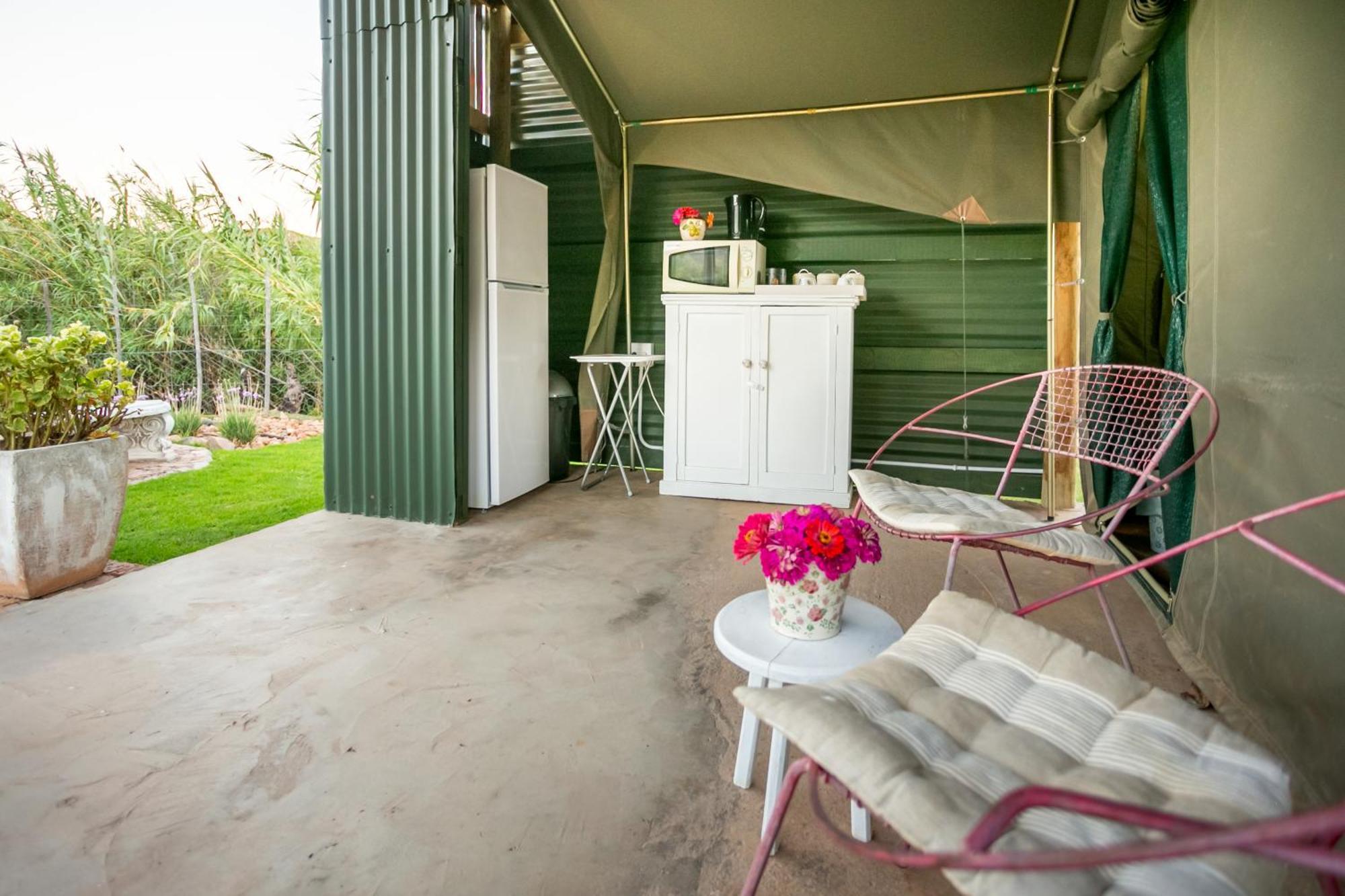 Die Fonteine Country Guesthouse And Glamping Oudtshoorn Zewnętrze zdjęcie