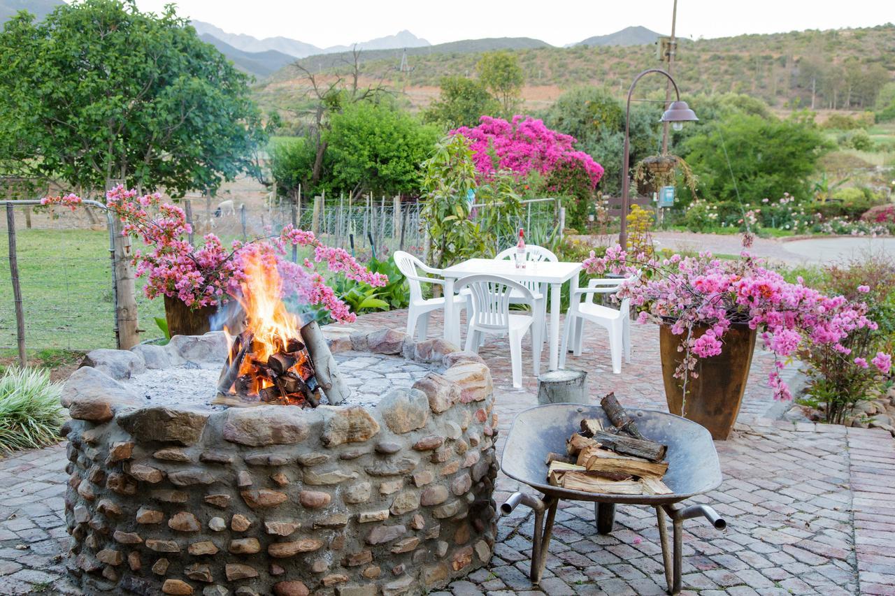 Die Fonteine Country Guesthouse And Glamping Oudtshoorn Zewnętrze zdjęcie